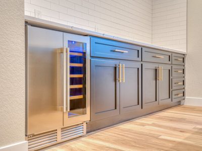 New Kitchen Cabinet